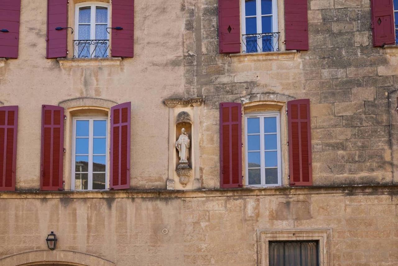 Le Clos Des Merveilles Maison d'hôtes Rognes